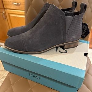 Toms Reese Suede Bootie